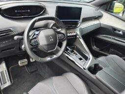 Peugeot 5008 GT / EAT8 / 7 places / 1.5 Blu complet