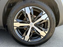 Peugeot 3008 Allure Pack / EAT8 / 1.5 BlueH complet