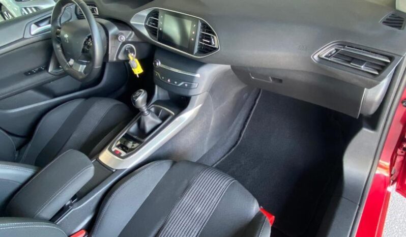 Peugeot 308 Allure / GPS / Carplay complet