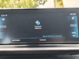Peugeot 2008 Allure / 130ch / GPS complet
