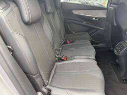 Peugeot 5008 GT / EAT8 / 7 places / 1.5 Blu complet