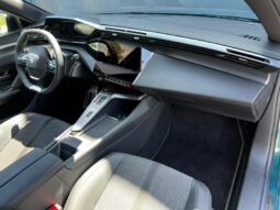 Peugeot 308 SW GT / Hybrid 136 / SW complet