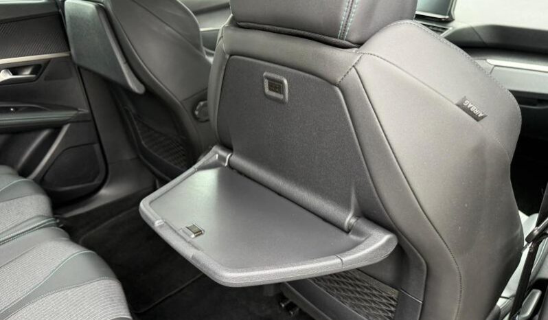 Peugeot 5008 Allure / 7 Places / Carplay complet
