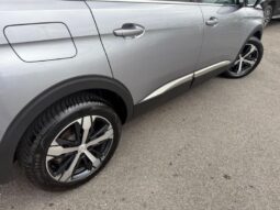 Peugeot 5008 GT / EAT8 / 7 places / 1.5 Blu complet