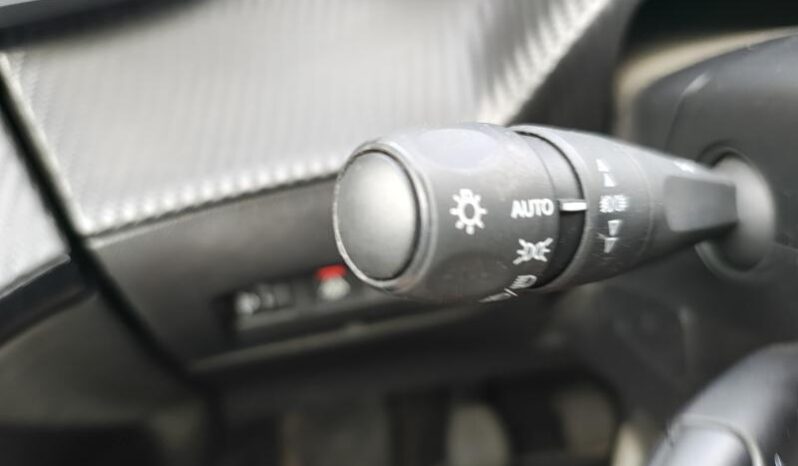 Peugeot 2008 Allure / 130ch / GPS complet