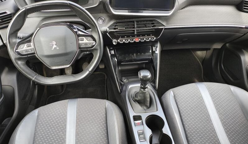 Peugeot 2008 Allure / 130ch / GPS complet