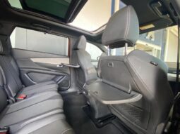 Peugeot 5008 GT / EAT8 / 7 Places / 1.5 Blu complet