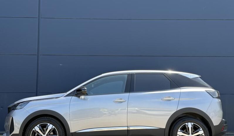 Peugeot 3008 Allure Pack / EAT8 / 1.5 BlueH complet