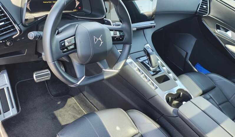 DS Automobiles DS 7 Opera complet