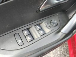 Peugeot 2008 Allure / 130ch / GPS complet