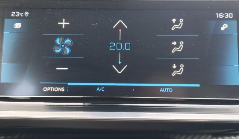 Peugeot 2008 Allure / 130ch / GPS complet
