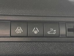 Peugeot 5008 GT / EAT8 / 7 Places / 1.5 Blu complet