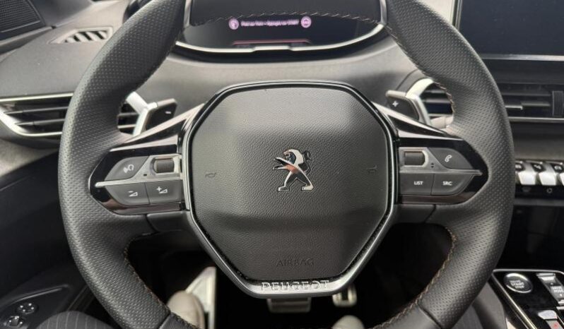 Peugeot 5008 GT / EAT8 / 7 places / 1.5 Blu complet