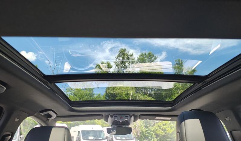 DS Automobiles DS 7 Opera complet