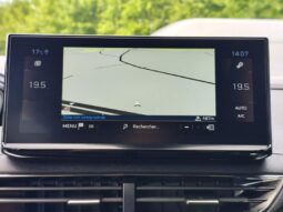 Peugeot 5008 GT / EAT8 / 7 places / 1.5 Blu complet