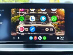 Peugeot 2008 Allure / 130ch / GPS complet