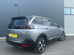 Peugeot 5008 GT / EAT8 / 7 Places / 1.5 Blu complet