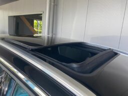 Peugeot 5008 GT / EAT8 / 7 Places / 1.5 Blu complet