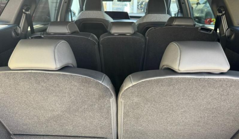 Peugeot 5008 GT Hybrid 145 e-DCS6 complet