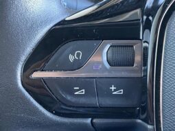 Peugeot 2008 Allure / GPS / 130ch complet