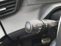 Peugeot 2008 GT / EAT8 complet