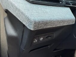Peugeot 5008 GT Hybrid 145 e-DCS6 complet
