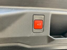 Peugeot 5008 GT Hybrid 145 e-DCS6 complet
