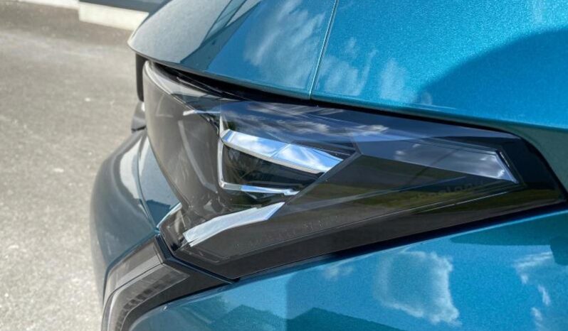 Peugeot 308 SW GT / Hybrid 136 complet