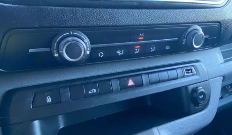 Peugeot Expert Standard Premium / 122ch complet