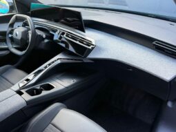 Peugeot 3008 Allure / Hybrid / Toit Ouvrant complet