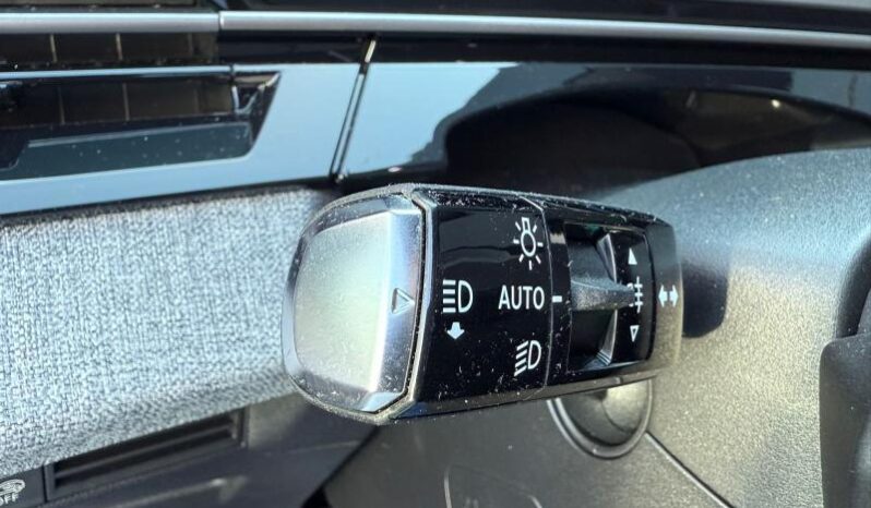 Peugeot 3008 Allure / Hybrid / Toit Ouvrant complet