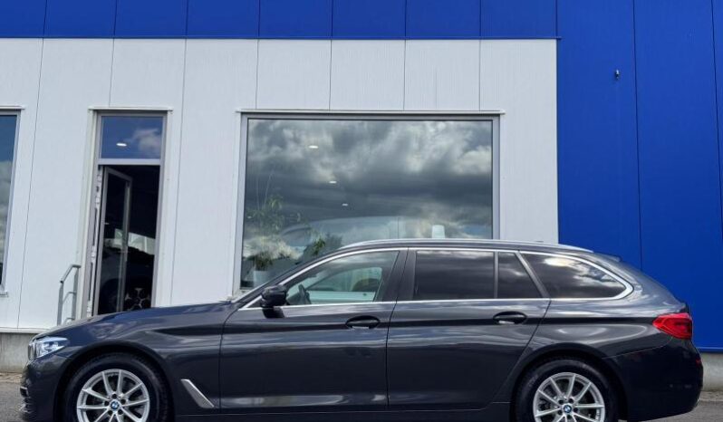 BMW Serie 5 520 Touring / Toit Ouvrant / MHEV complet