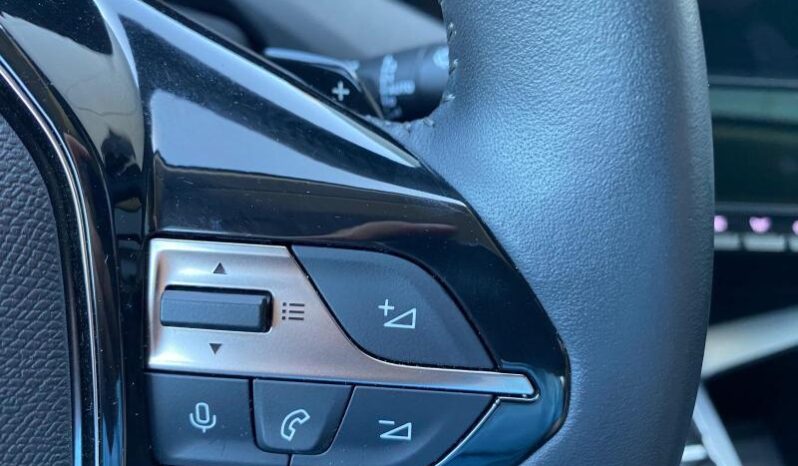 Peugeot 308 Allure / EAT8 / Carplay complet