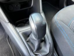 Peugeot 208 Signature / GPS complet