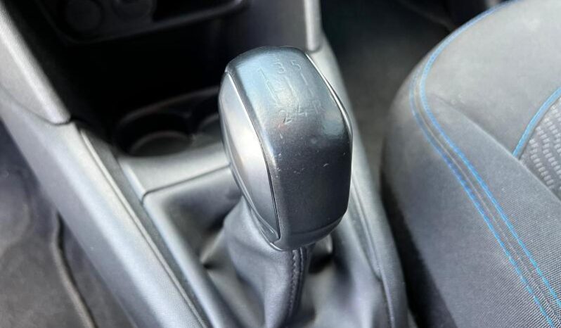 Peugeot 208 Signature / GPS complet