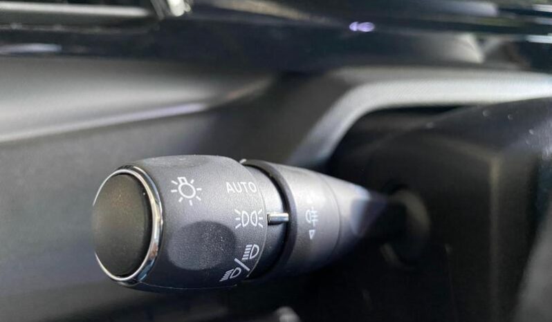 Peugeot 308 SW GT / Hybrid 136 complet