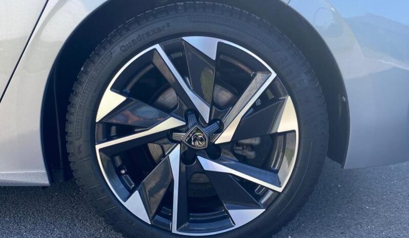 Peugeot 308 Allure / EAT8 / Carplay complet