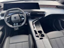 Peugeot 3008 GT / Hybrid 145 / e-DCS6 complet