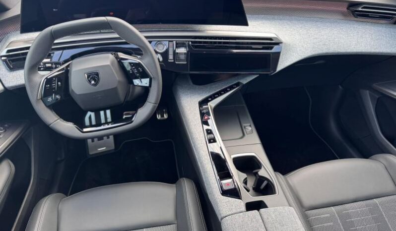 Peugeot 3008 GT / Hybrid 145 / e-DCS6 complet