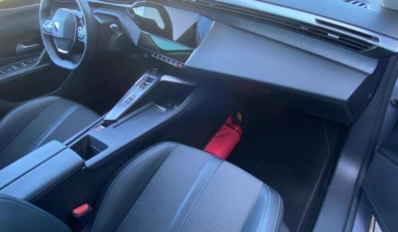 Peugeot 308 Allure / EAT8 / Carplay complet