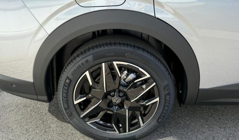 Peugeot 5008 GT Hybrid 145 e-DCS6 complet