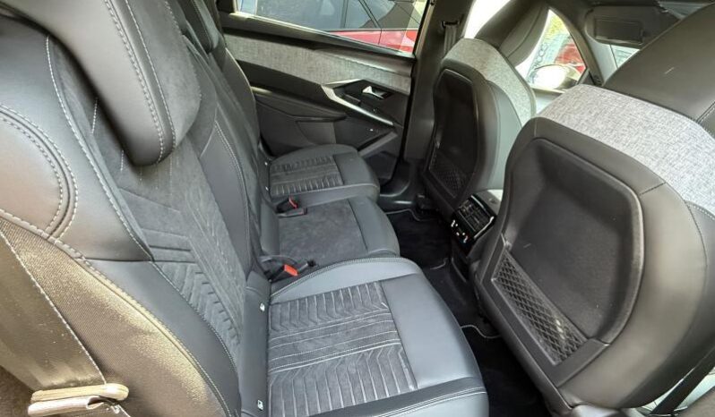 Peugeot 5008 GT Hybrid 145 e-DCS6 complet