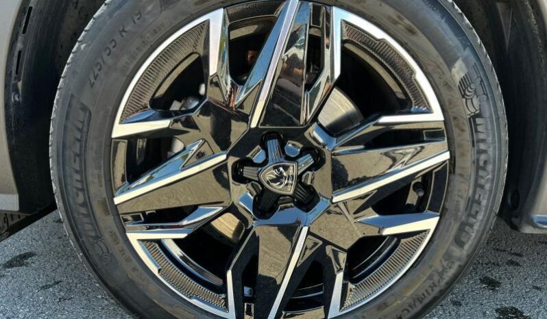 Peugeot 5008 Allure / Toit Ouvrant / 7 Plac complet