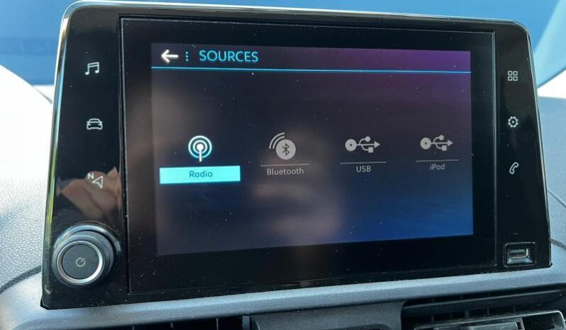 Peugeot Partner 1.5 BlueHDI / GPS / Carplay complet