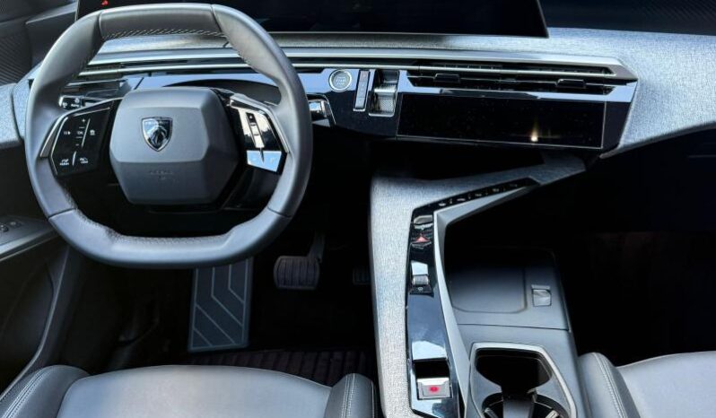 Peugeot 3008 Allure / Hybrid / Toit Ouvrant complet