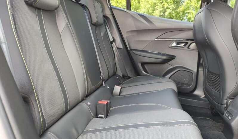 Peugeot 2008 GT / EAT8 complet