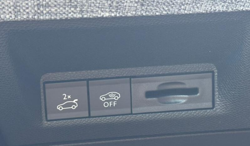Peugeot 3008 GT / Hybrid 145 / e-DCS6 complet