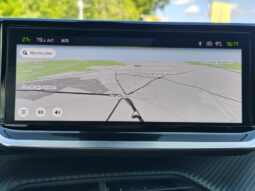Peugeot 2008 GT / EAT8 complet