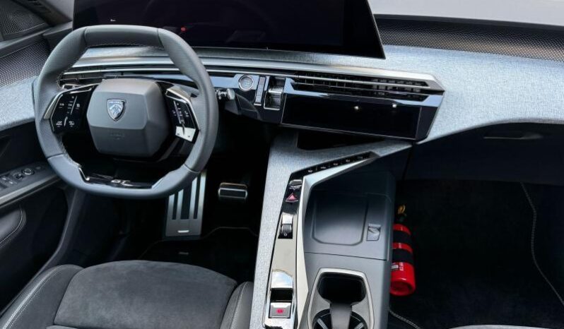 Peugeot 5008 GT Hybrid 145 e-DCS6 complet