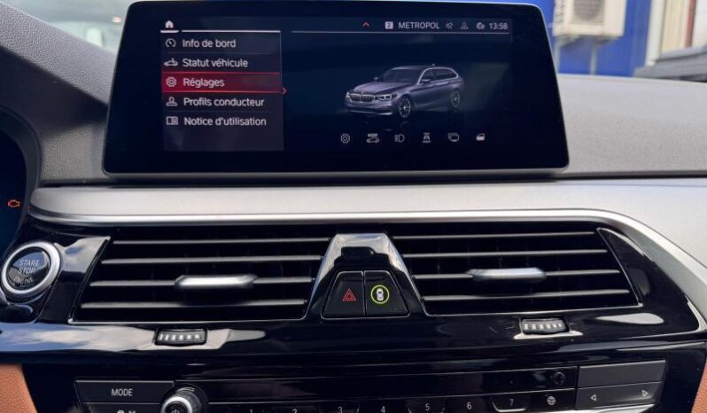 BMW Serie 5 520 Touring / Toit Ouvrant / MHEV complet